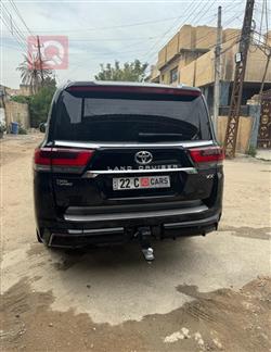 تويوتا لاندكروزر